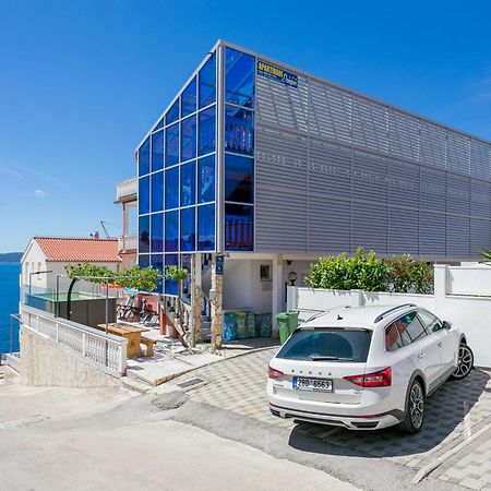 Family Friendly Apartments With A Swimming Pool Businci, Ciovo - 11232 Трогир Экстерьер фото