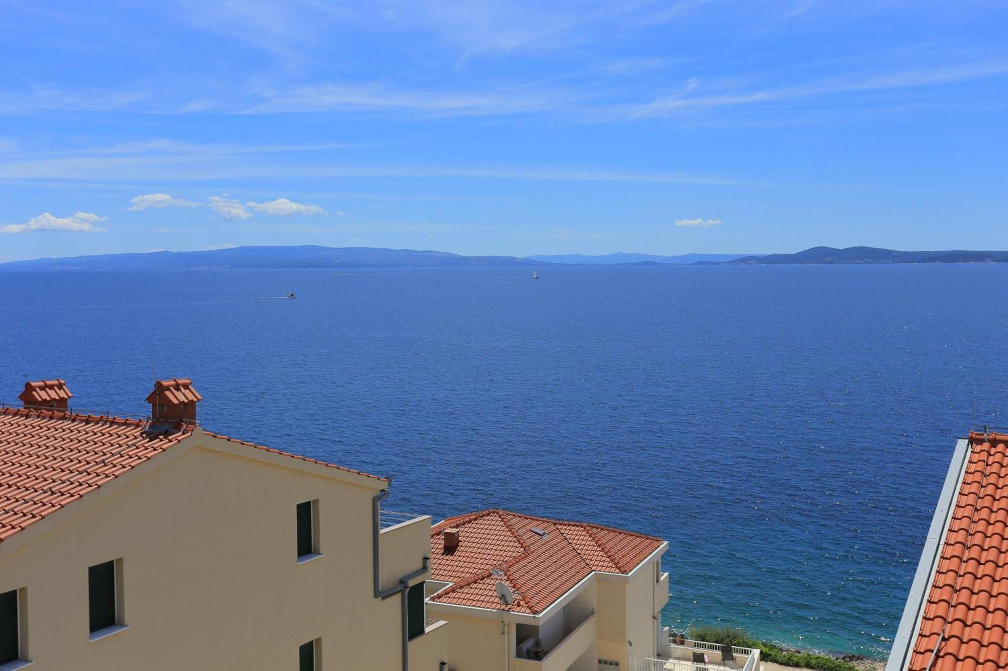 Family Friendly Apartments With A Swimming Pool Businci, Ciovo - 11232 Трогир Экстерьер фото
