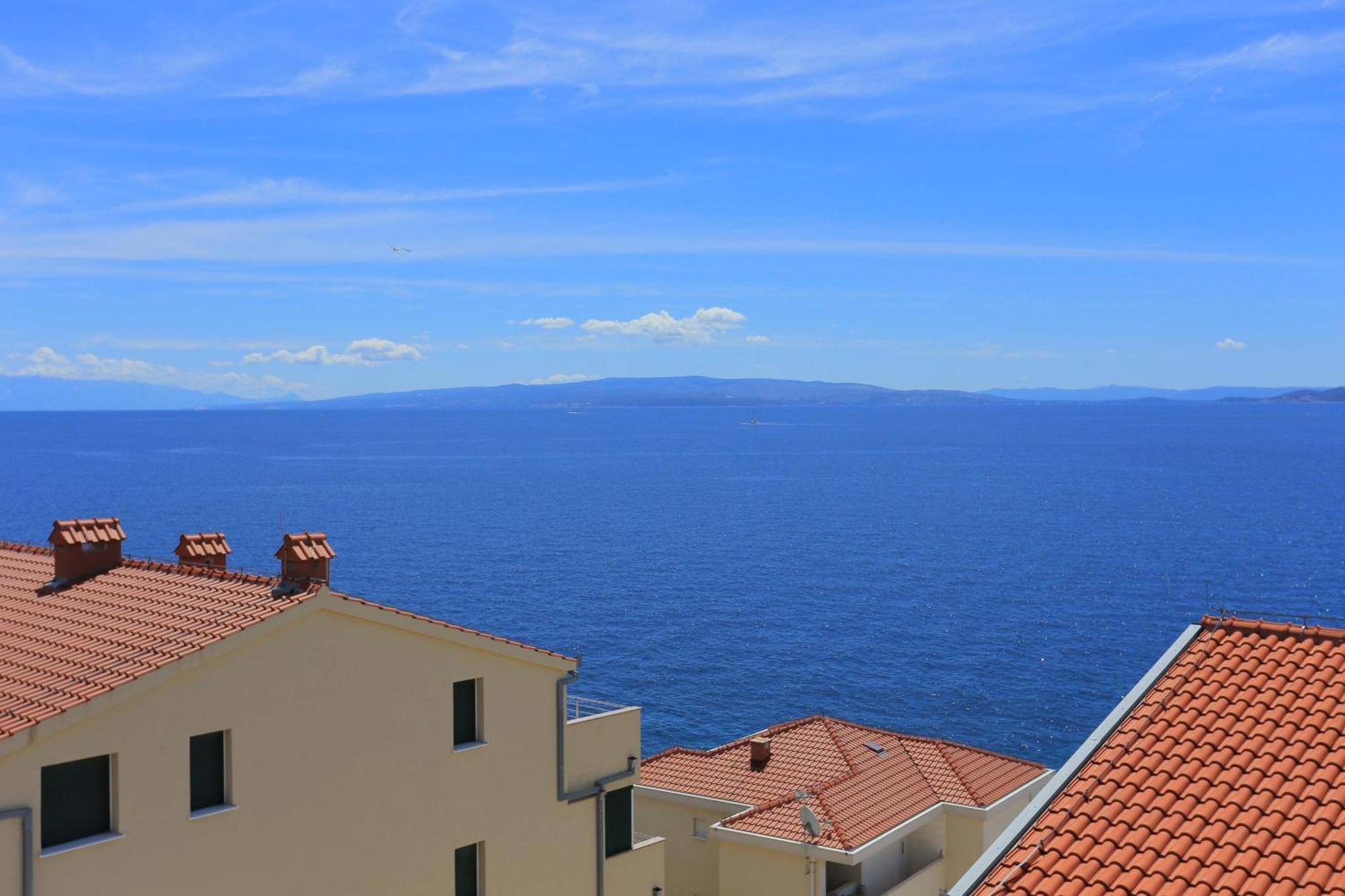 Family Friendly Apartments With A Swimming Pool Businci, Ciovo - 11232 Трогир Экстерьер фото