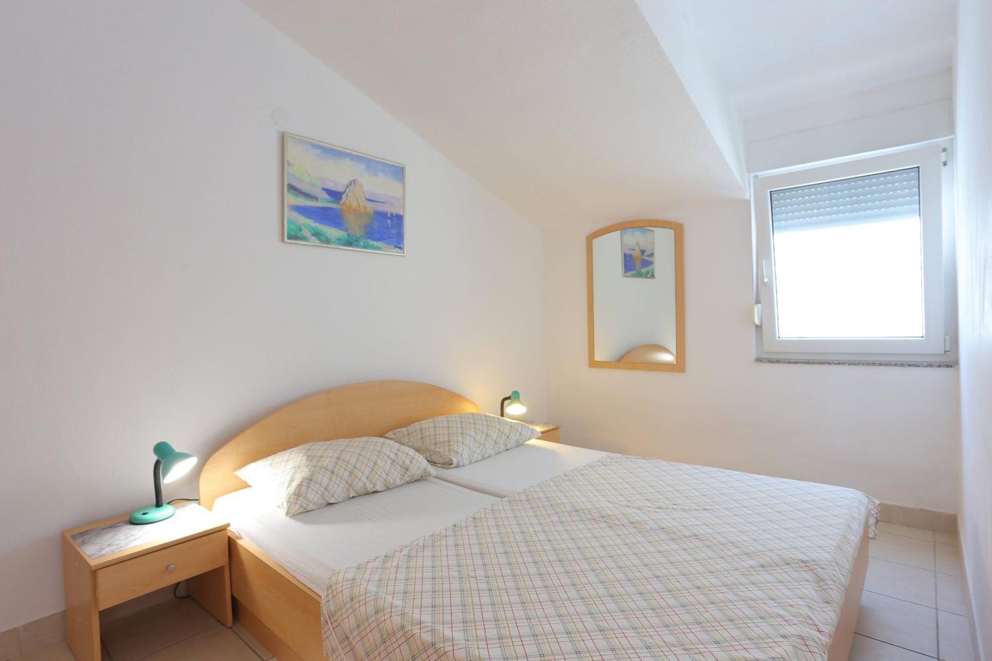 Family Friendly Apartments With A Swimming Pool Businci, Ciovo - 11232 Трогир Экстерьер фото