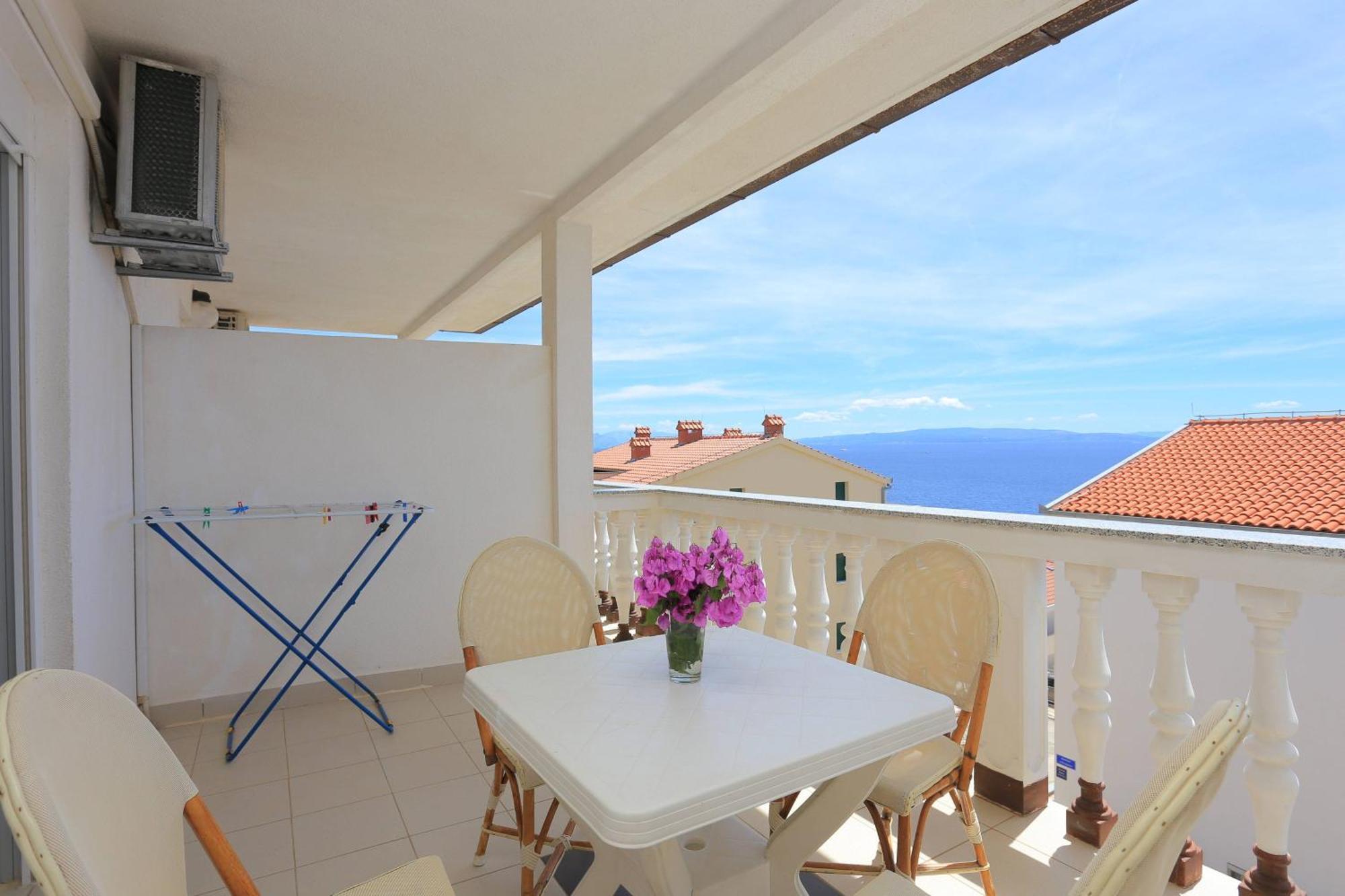 Family Friendly Apartments With A Swimming Pool Businci, Ciovo - 11232 Трогир Экстерьер фото