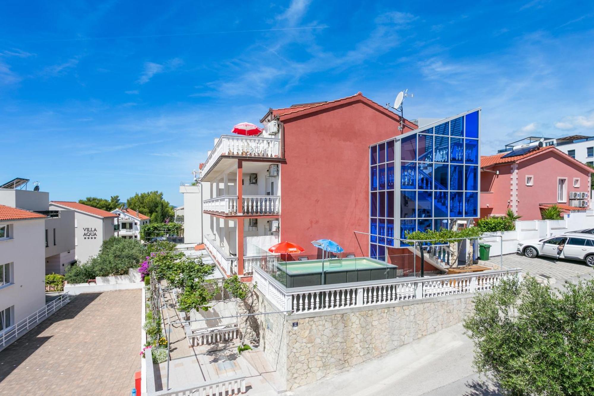 Family Friendly Apartments With A Swimming Pool Businci, Ciovo - 11232 Трогир Экстерьер фото